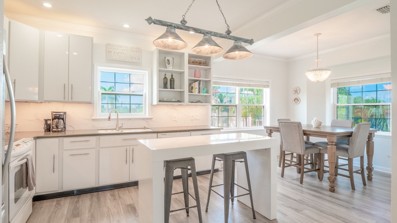 Photo of Kitchen in Treasure Island