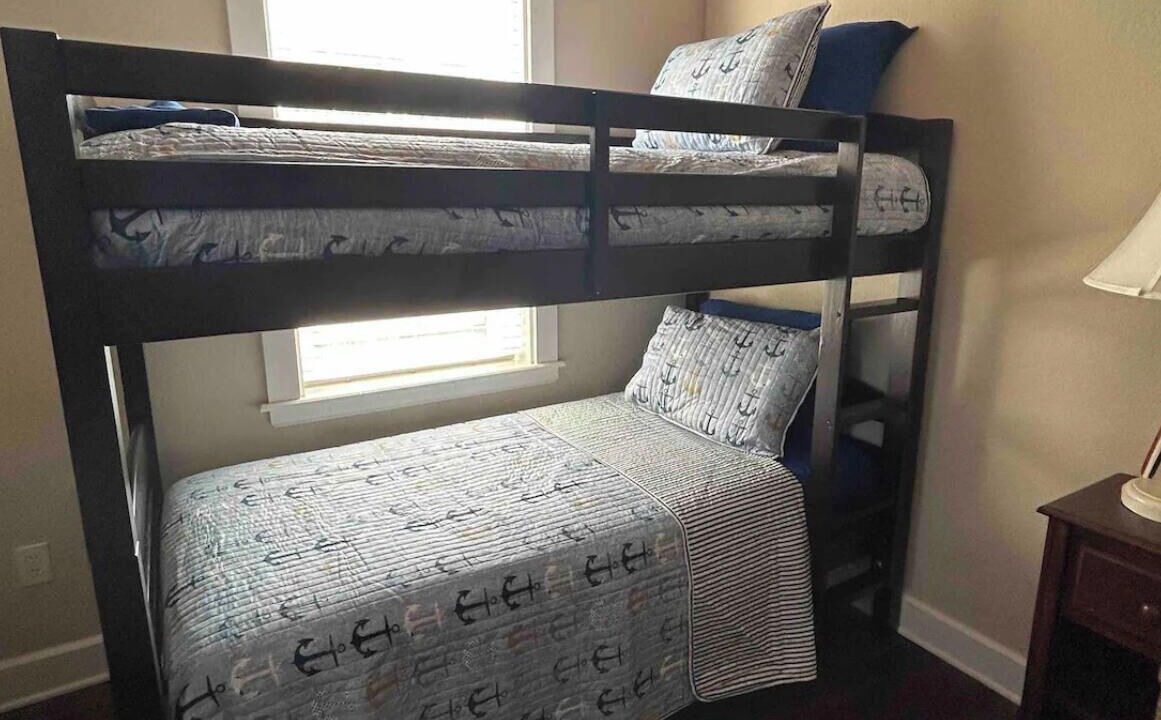 Photo of Bedroom in Steinhatchee