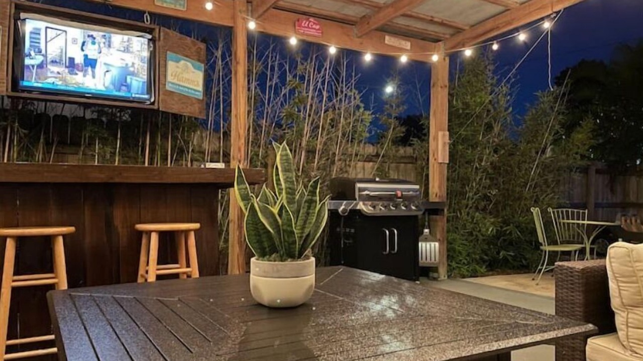 Photo of Outdoor in United Central