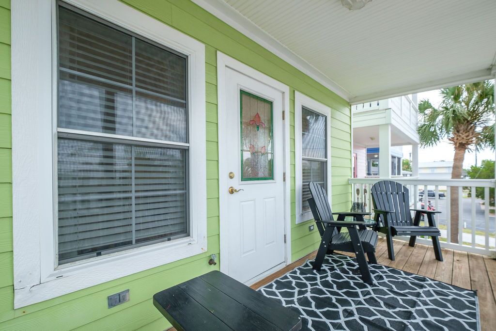 Photo of Patio Balcony in Cedar Key