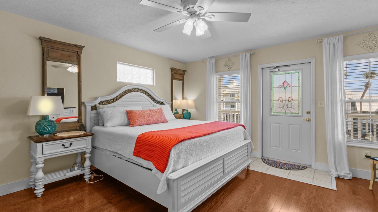 Photo of Bedroom in Cedar Key