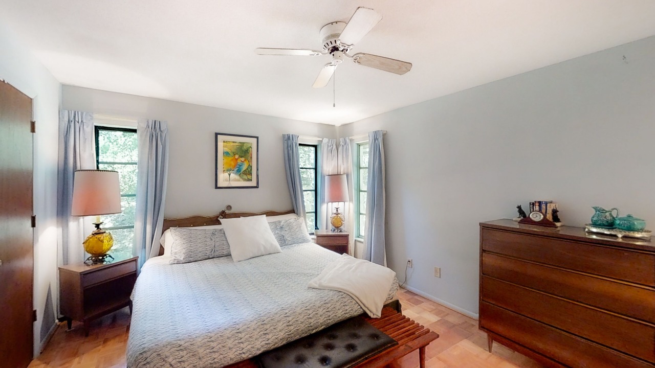 Photo of Bedroom in East Lake