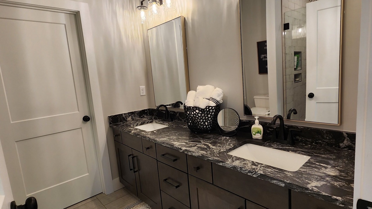 Photo of Bathroom in Lynn
