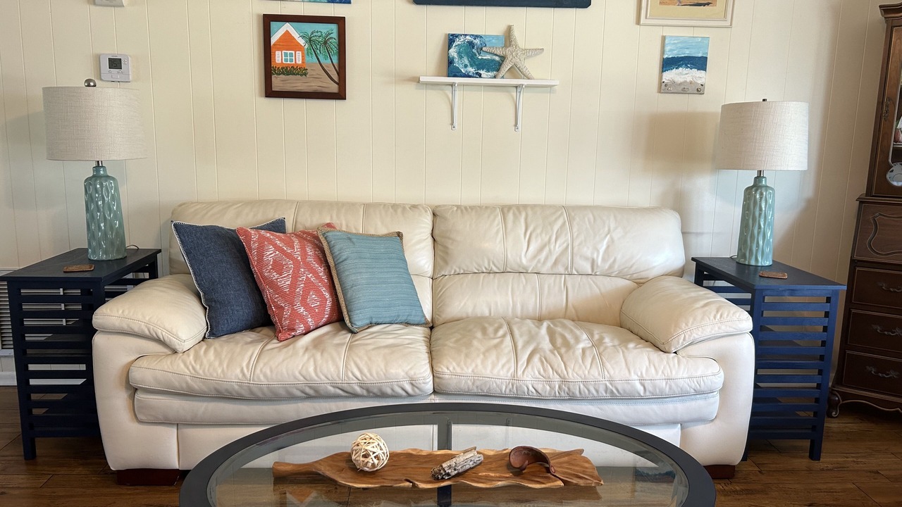 Photo of Livingroom in Horton Shores
