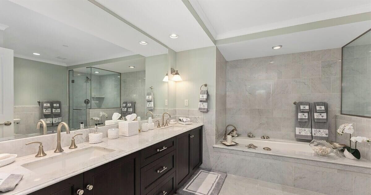 Photo of Bathroom in Diamond Beach
