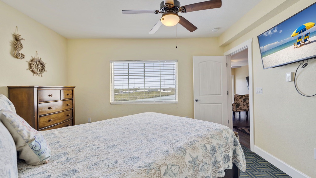 Photo of Bedroom in Independence Square