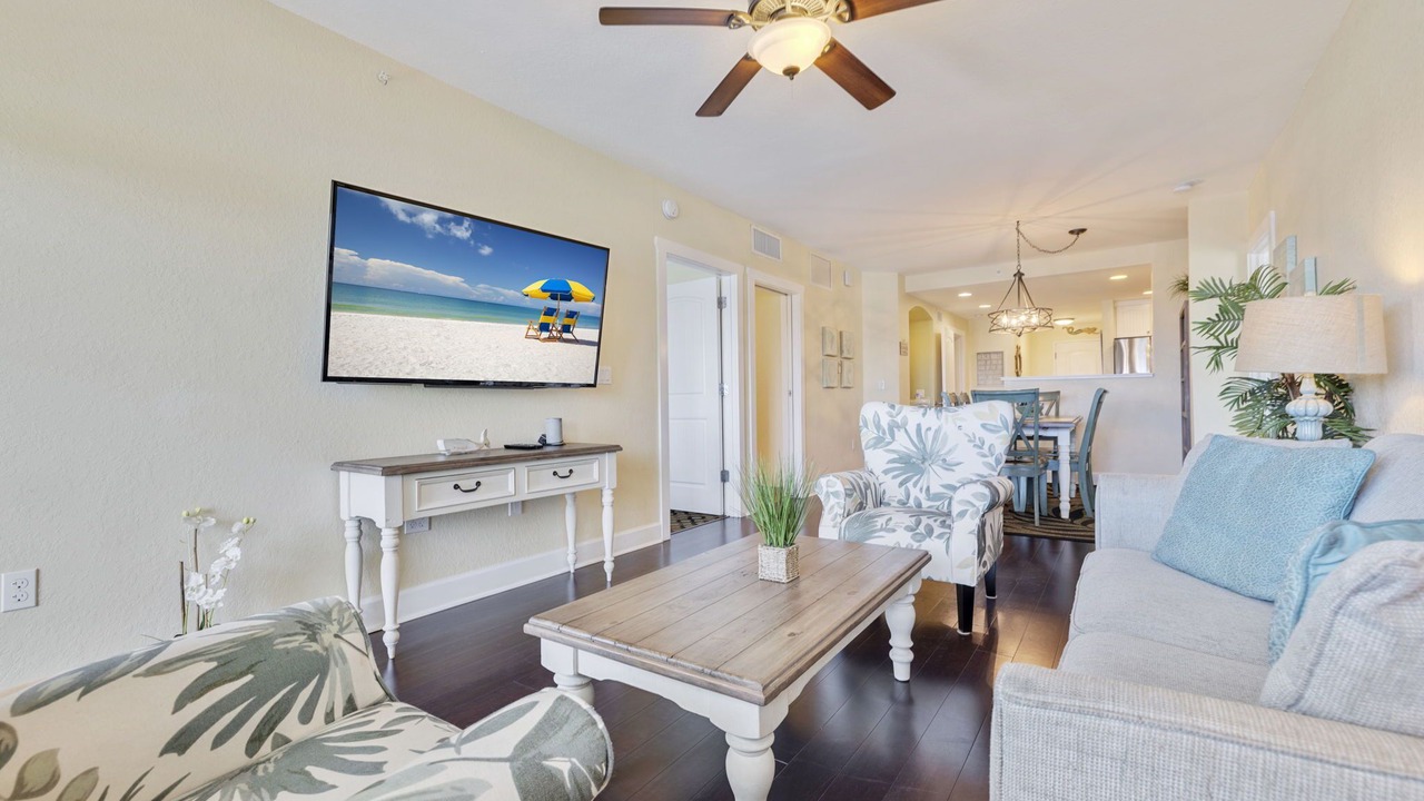 Photo of Livingroom in Independence Square