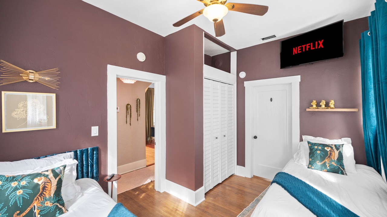 Photo of Bedroom in Historic District