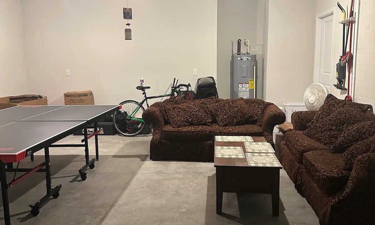 Photo of Livingroom in Land O' Lakes