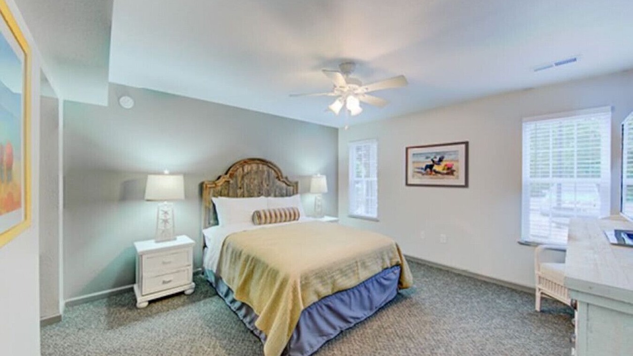 Photo of Bedroom in Sea Scape
