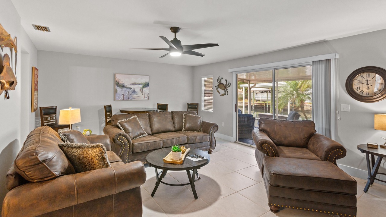 Photo of Livingroom in Homosassa