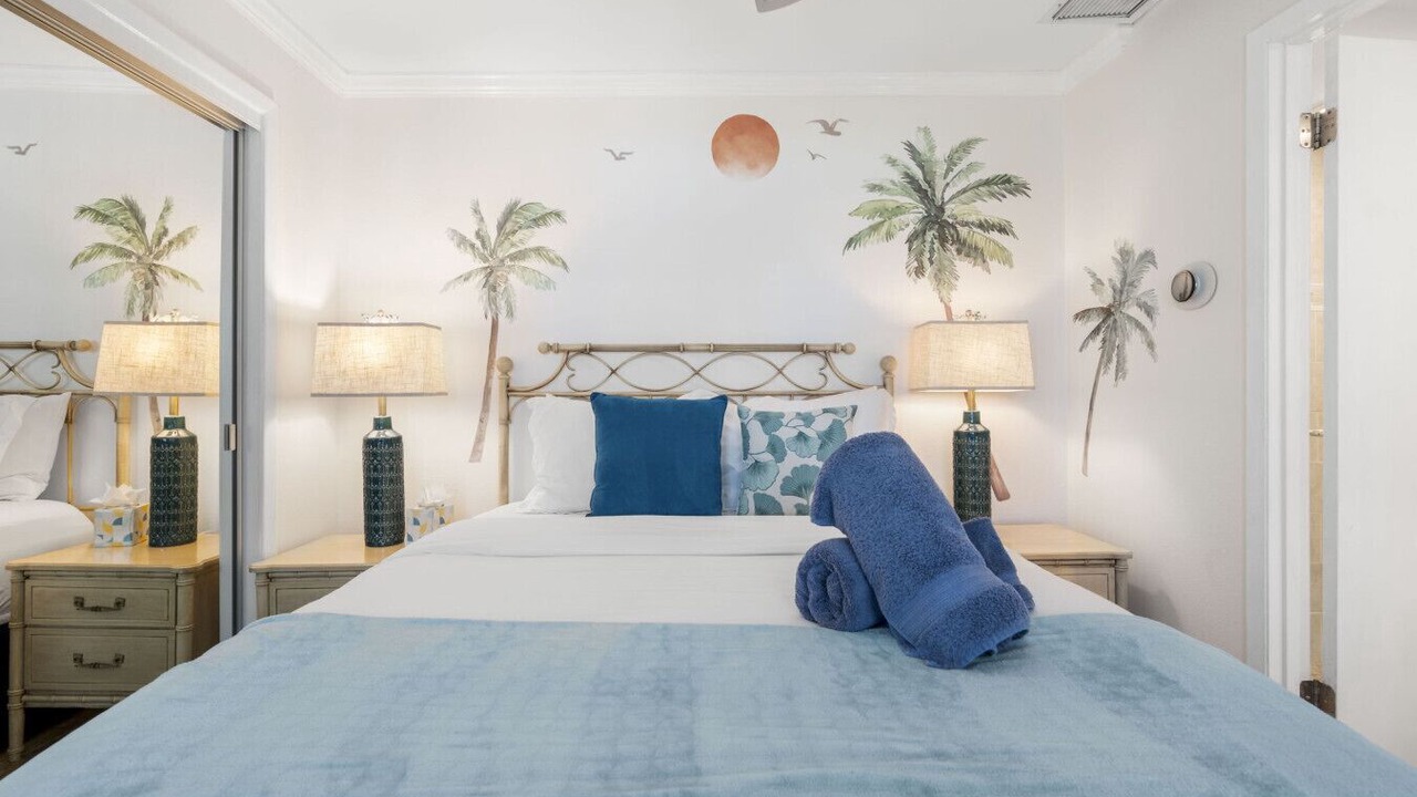 Photo of Bedroom in Madeira Beach