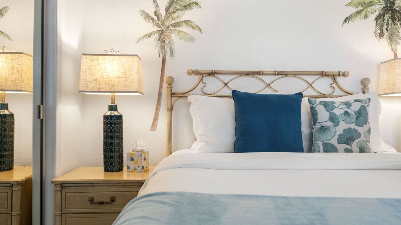 Photo of Bedroom in Madeira Beach