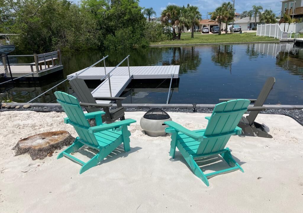 Photo of Outdoor in Hudson Beach Estates