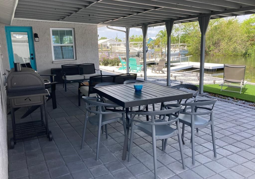 Photo of Outdoor in Hudson Beach Estates