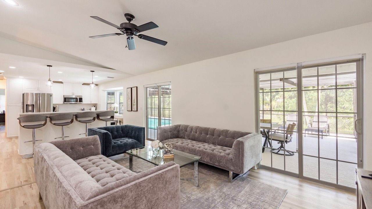 Photo of Livingroom in Clearwater