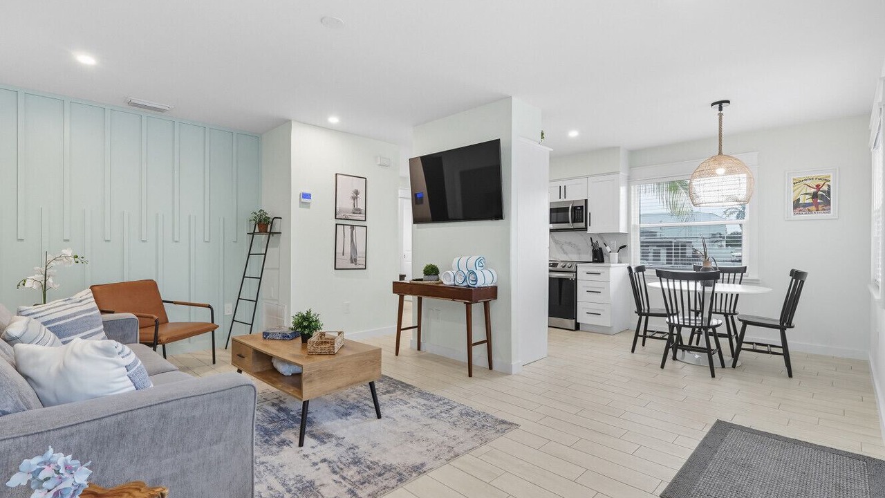 Photo of Livingroom in Ilexhurst