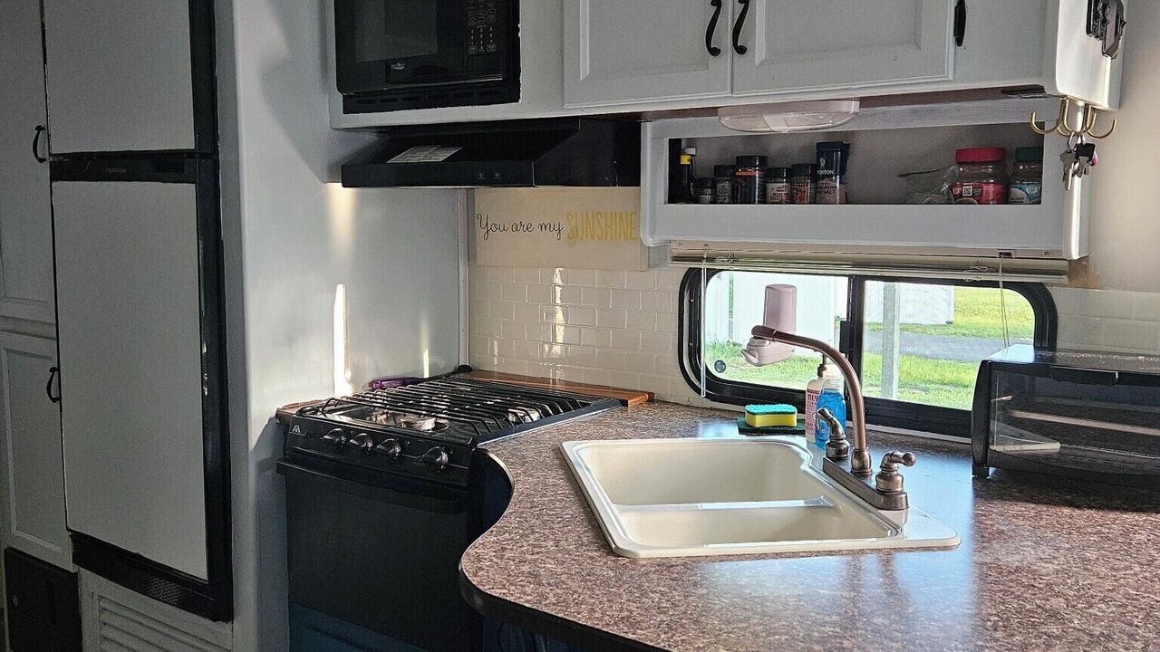 Photo of Kitchen in Citrus Springs