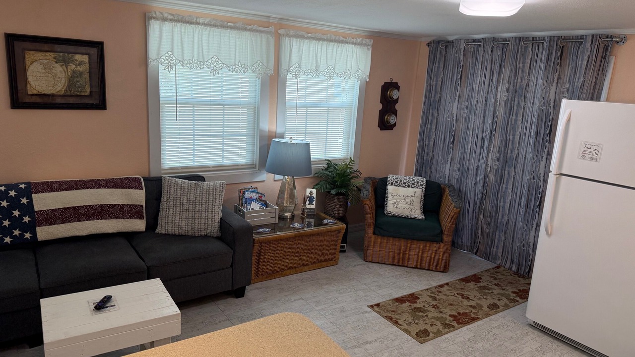 Photo of Livingroom in Steinhatchee