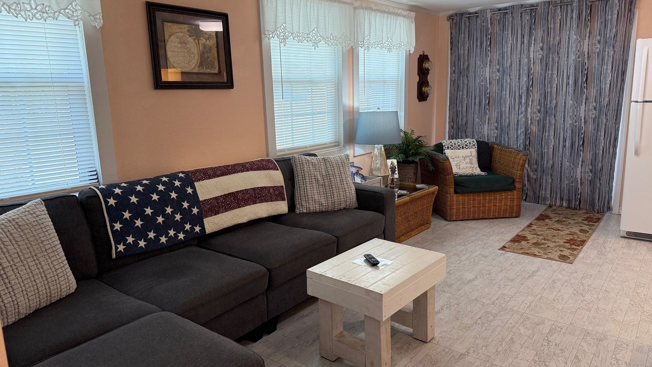 Photo of Livingroom in Steinhatchee