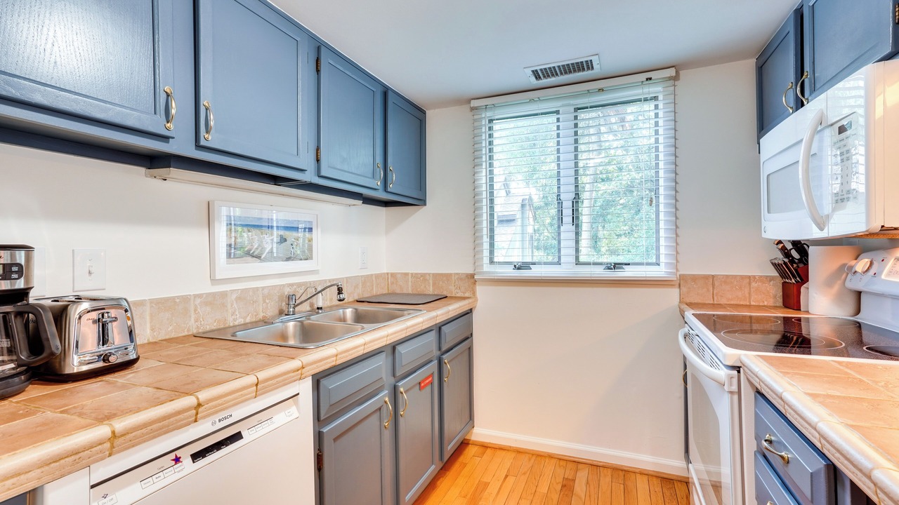 Photo of Kitchen in West Beach Village