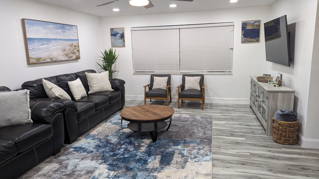 Photo of Livingroom in Clearwater