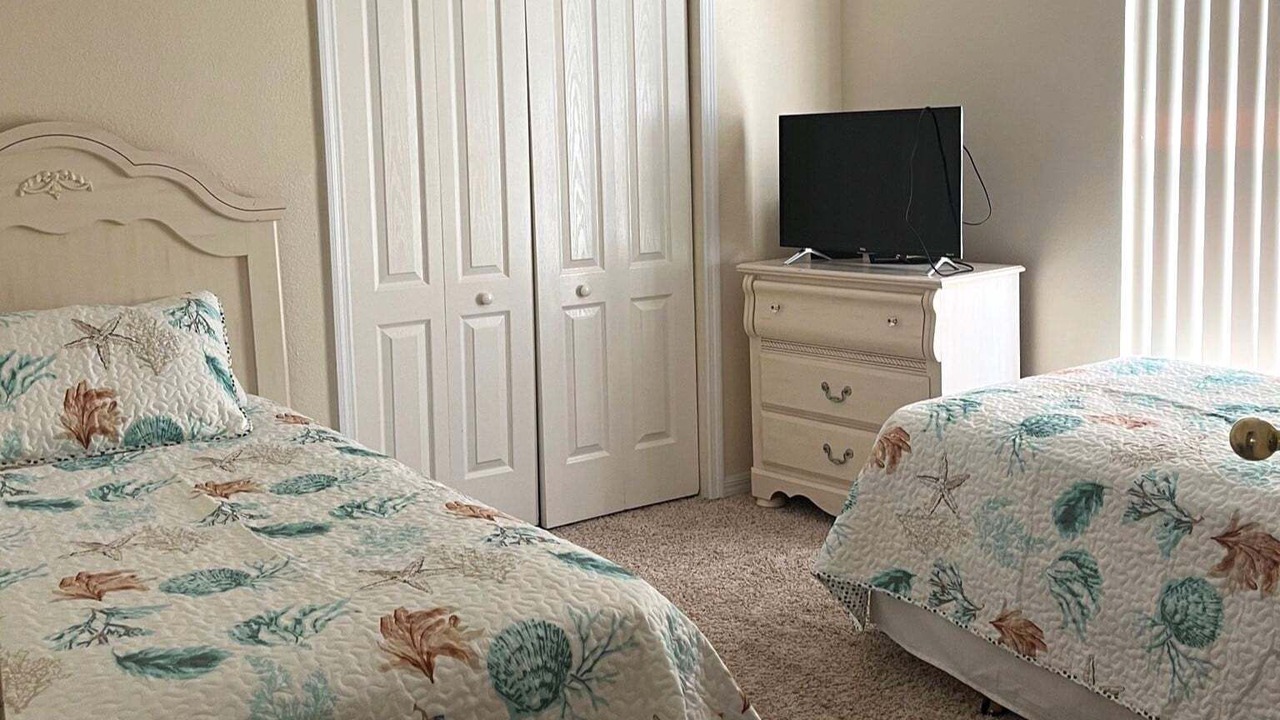 Photo of Bedroom in Tuscan Ridge