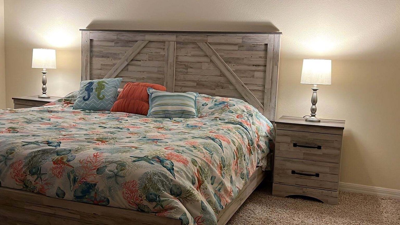 Photo of Bedroom in Tuscan Ridge