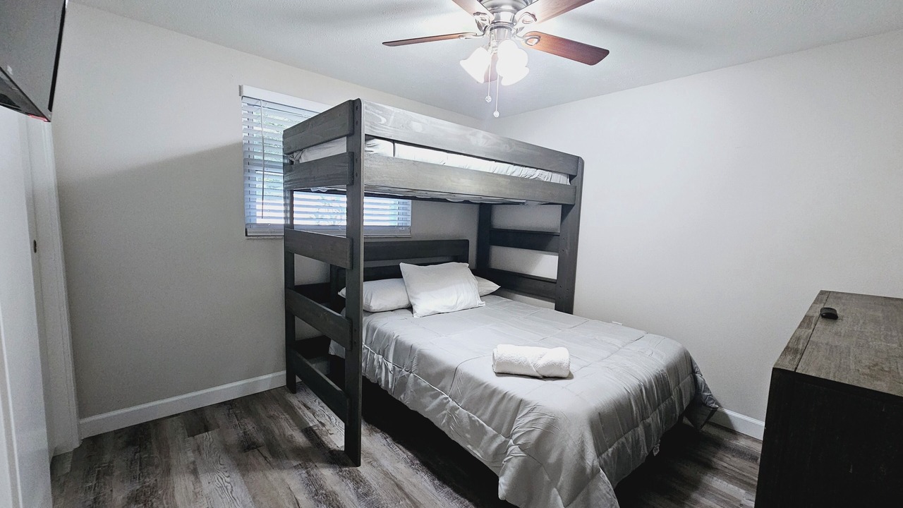 Photo of Bedroom in Sarasota Springs
