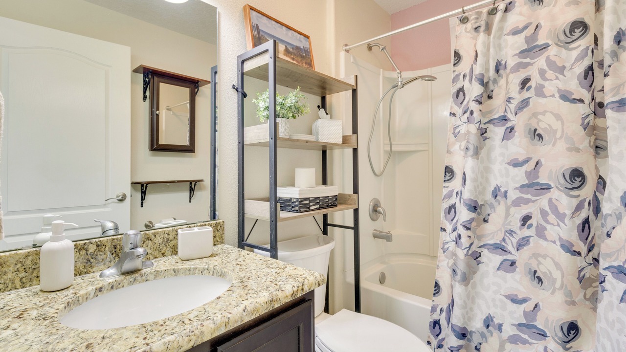 Photo of Bathroom in Leesburg