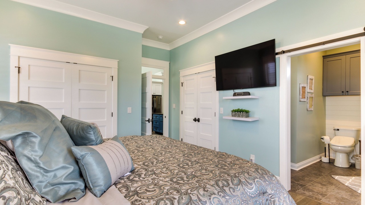Photo of Bedroom in Greenwood
