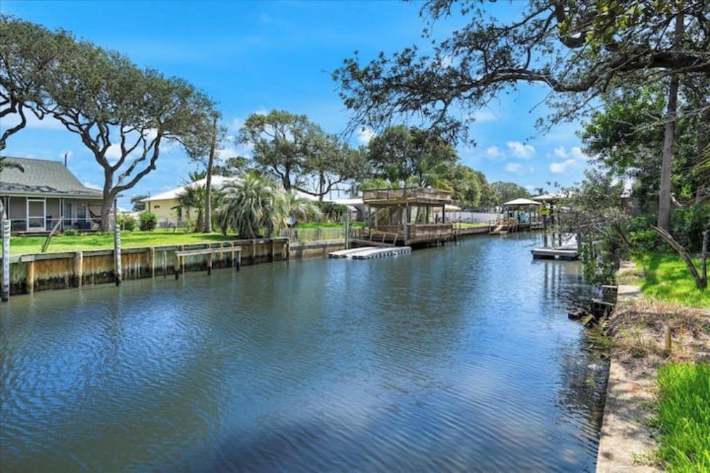 Photo of Outdoor in Butler Beach