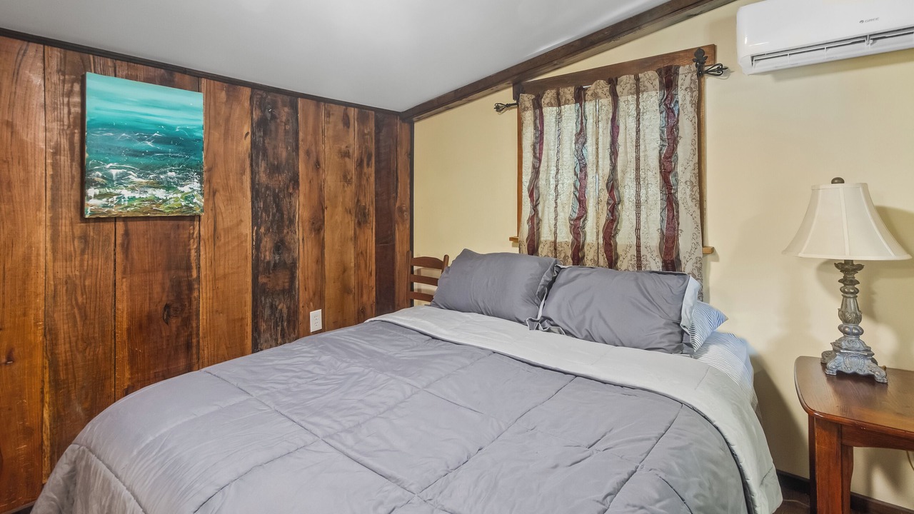 Photo of Bedroom in Woodruff