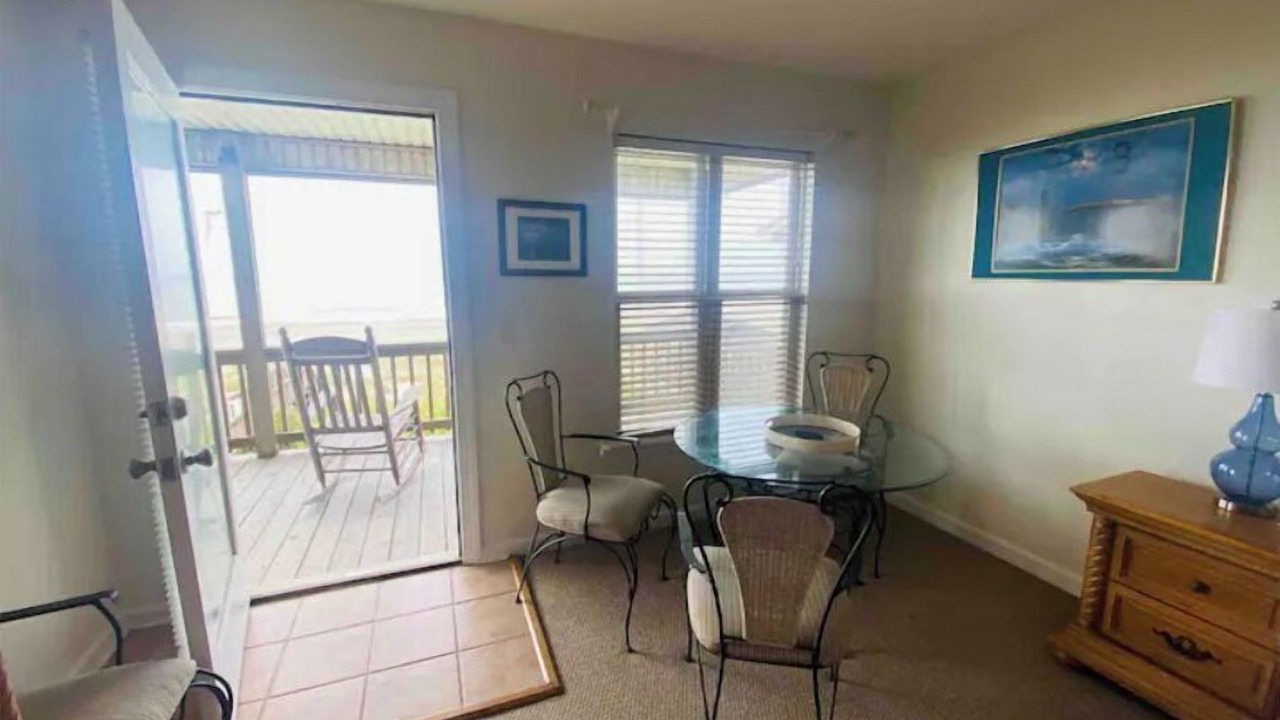 Photo of Patio Balcony in Holden Beach