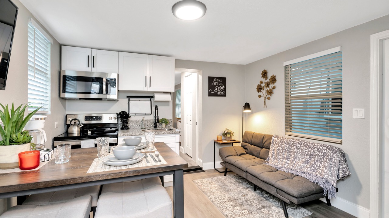Photo of Livingroom in Clearwater
