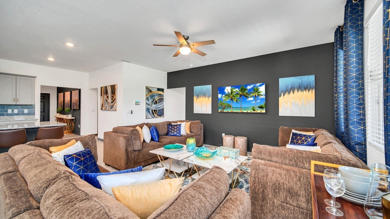 Photo of Livingroom in Loughman