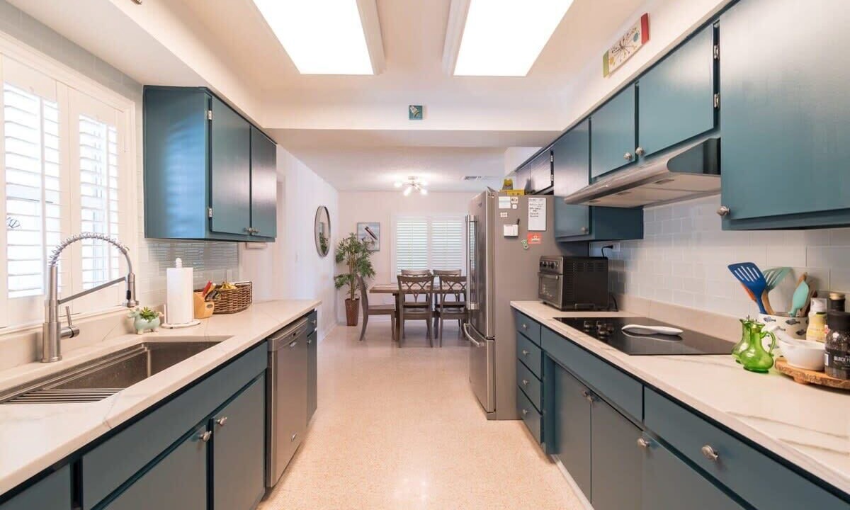 Photo of Kitchen in Cocoa Isles