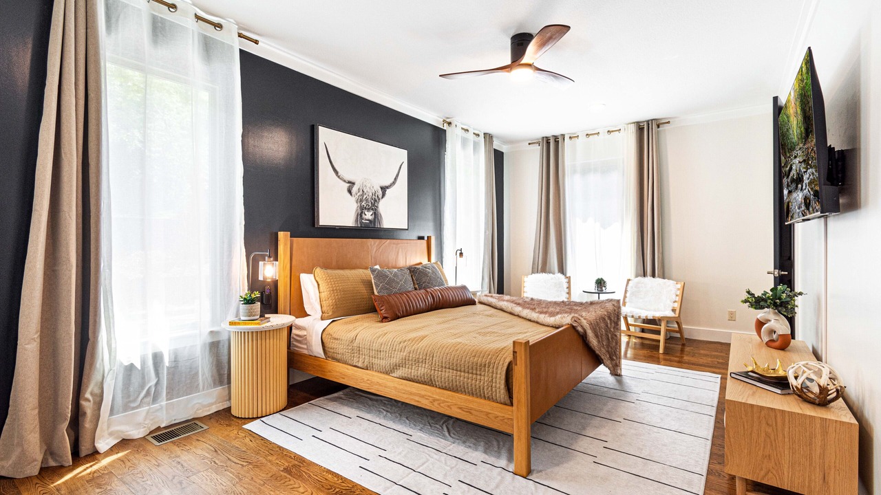 Photo of Bedroom in Asheville