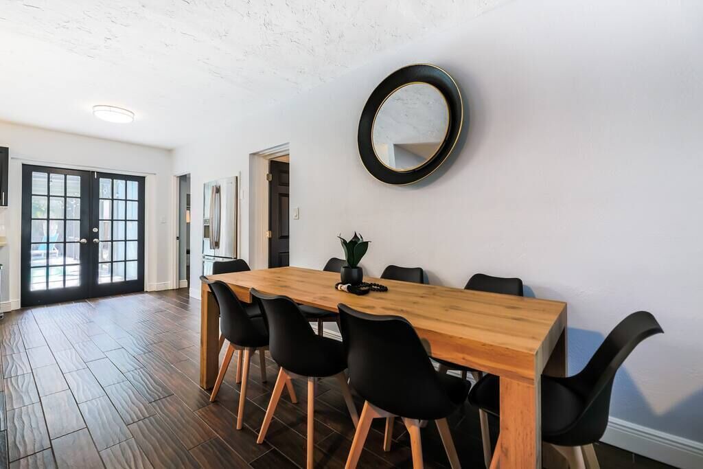 Photo of Bedroom in South Pinellas Community Council