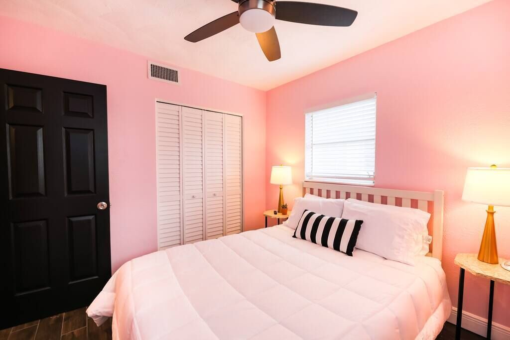 Photo of Bedroom in South Pinellas Community Council