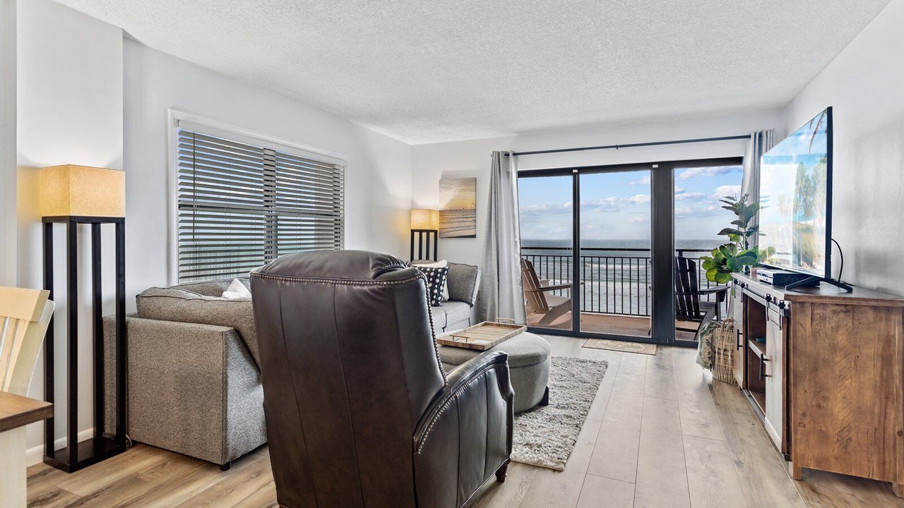 Photo of Livingroom in Ponce Inlet