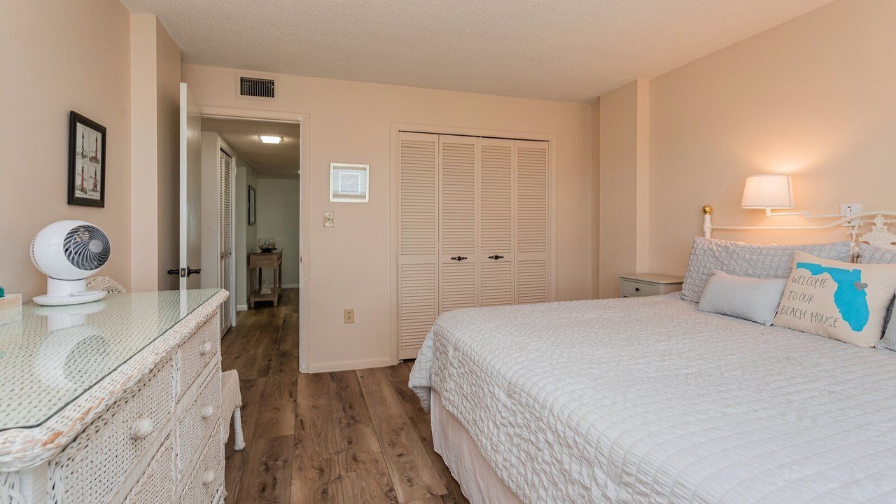 Photo of Bedroom in Ponce Inlet