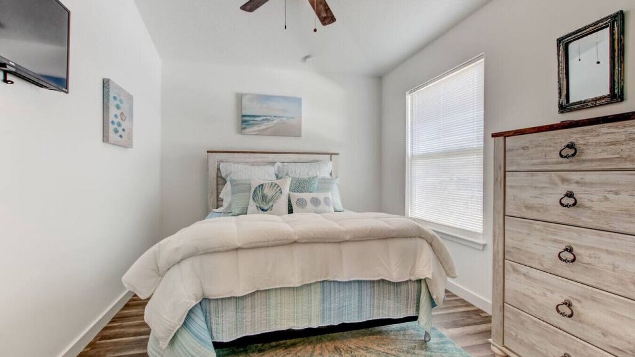 Photo of Bedroom in Vilano Beach