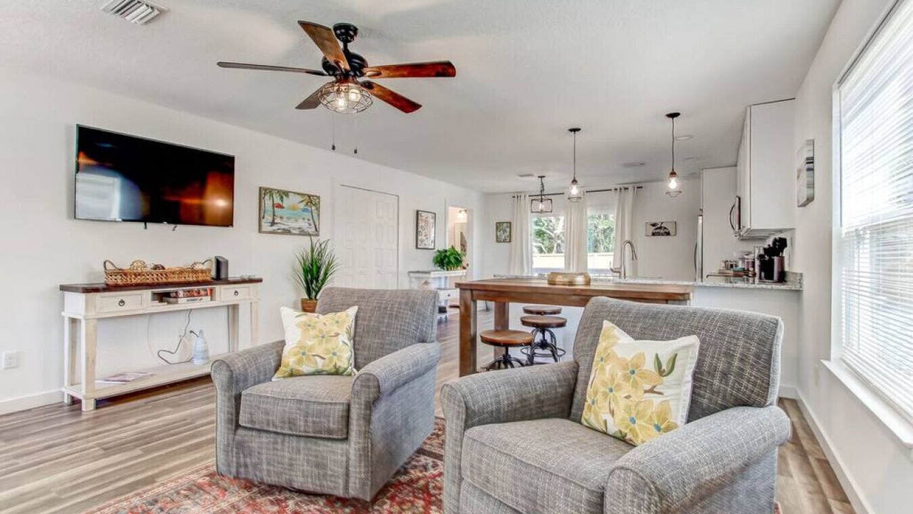 Photo of Livingroom in Vilano Beach