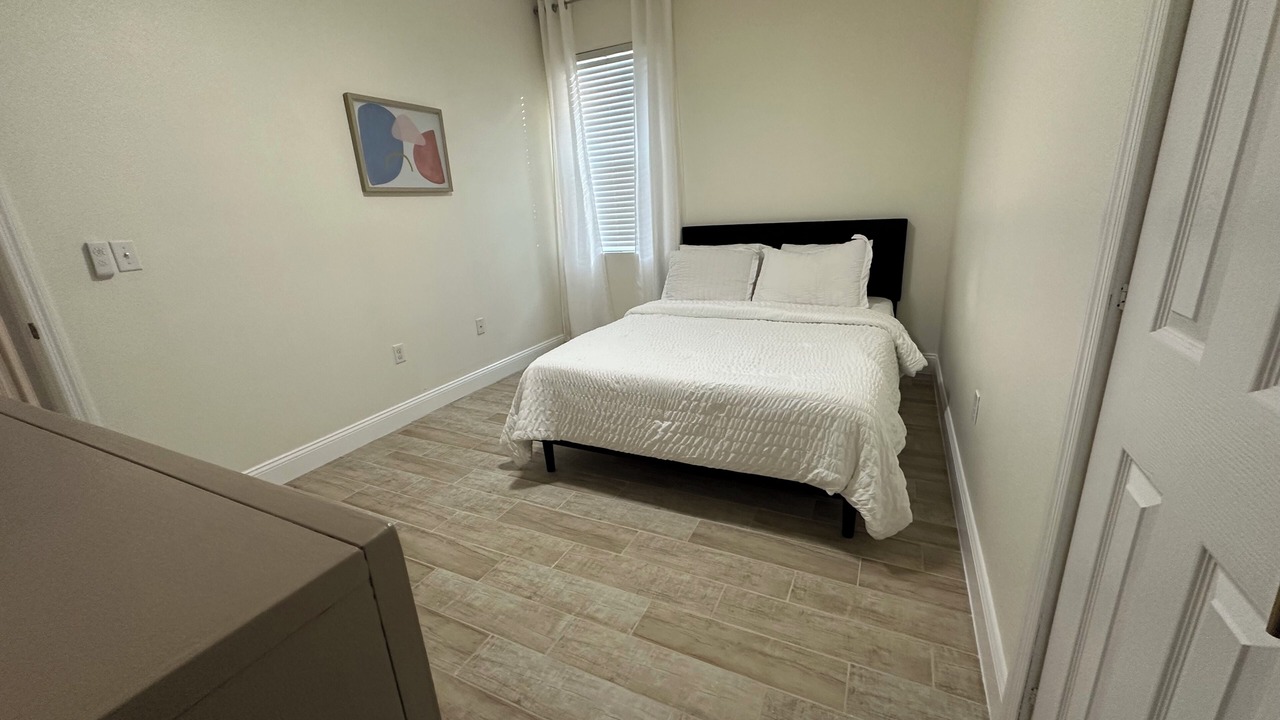 Photo of Bedroom in Bloomingdale