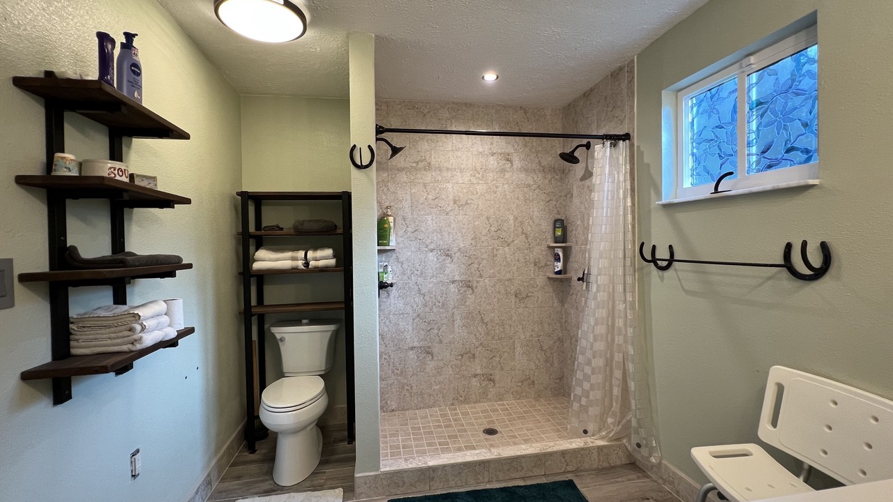 Photo of Bathroom in Dade City