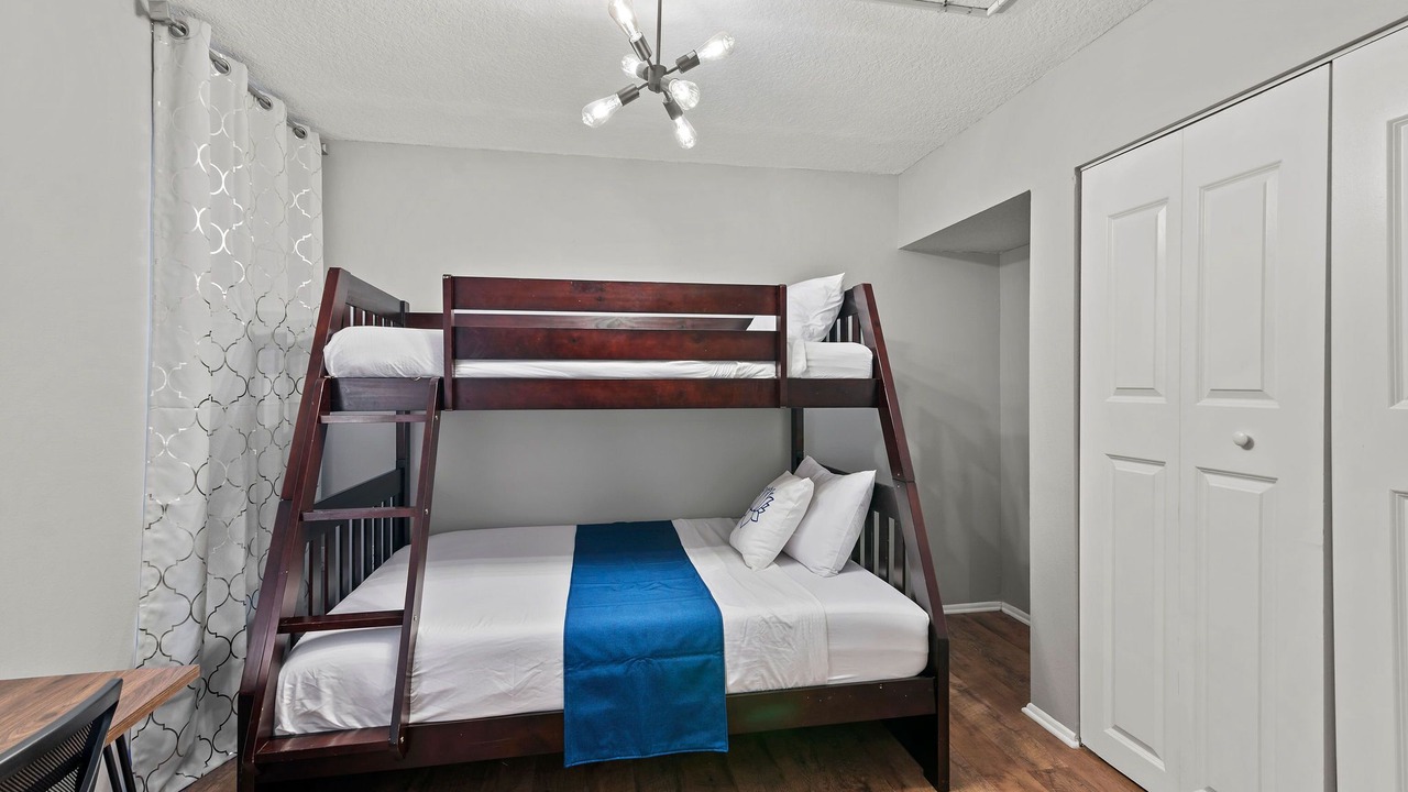 Photo of Bedroom in Altamonte Springs