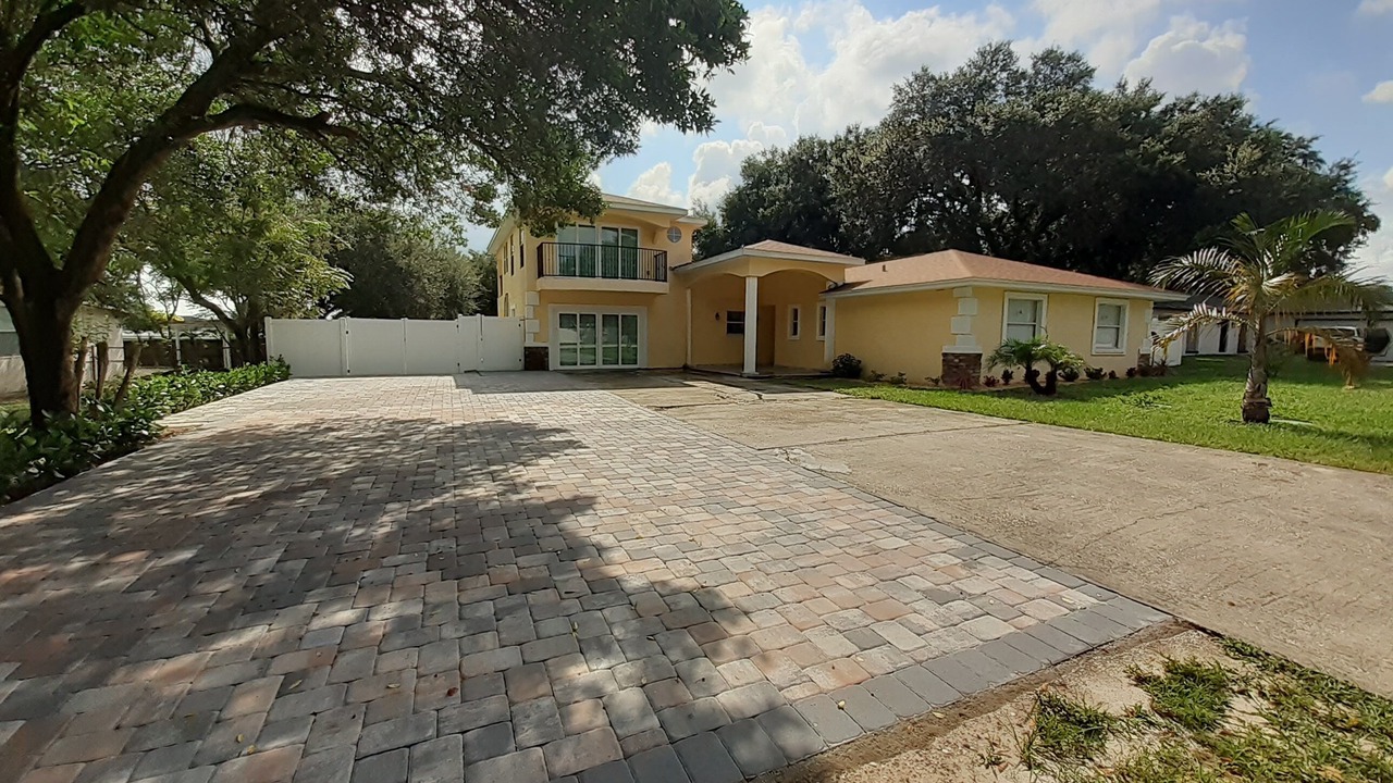 Photo of Outdoor in Brandon