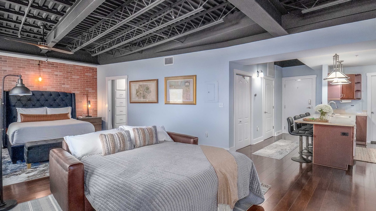 Photo of Bedroom in Downtown