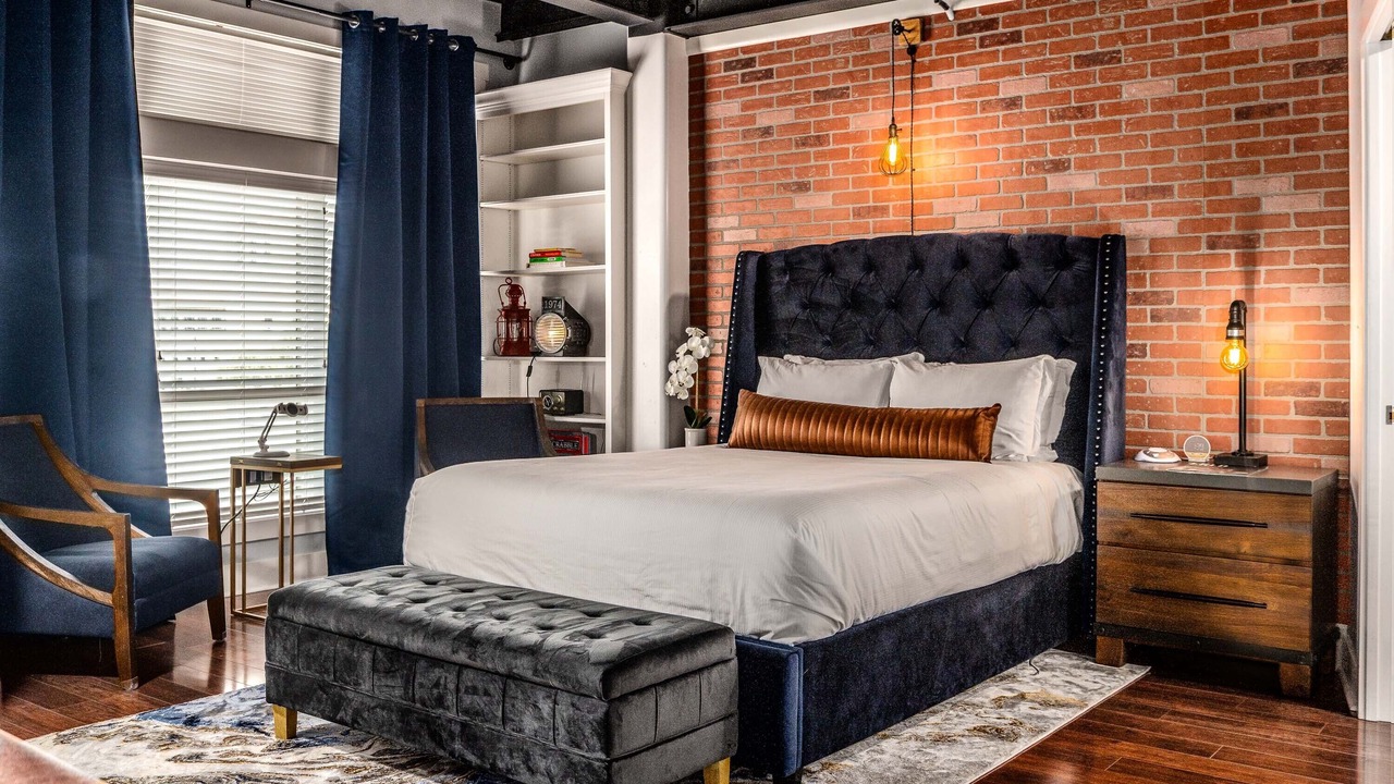 Photo of Bedroom in Downtown